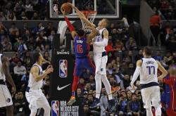 开云体育入口-日本队碾压德国队，黄鸭组合状态火热的简单介绍