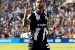 开云体育app-关于国米中场发挥出色，球队或在接下来比赛成绩领跑的信息