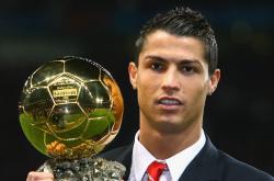 开云体育-保罗·乔治稳定输出不掉线，湖人加时鏖战力克火箭