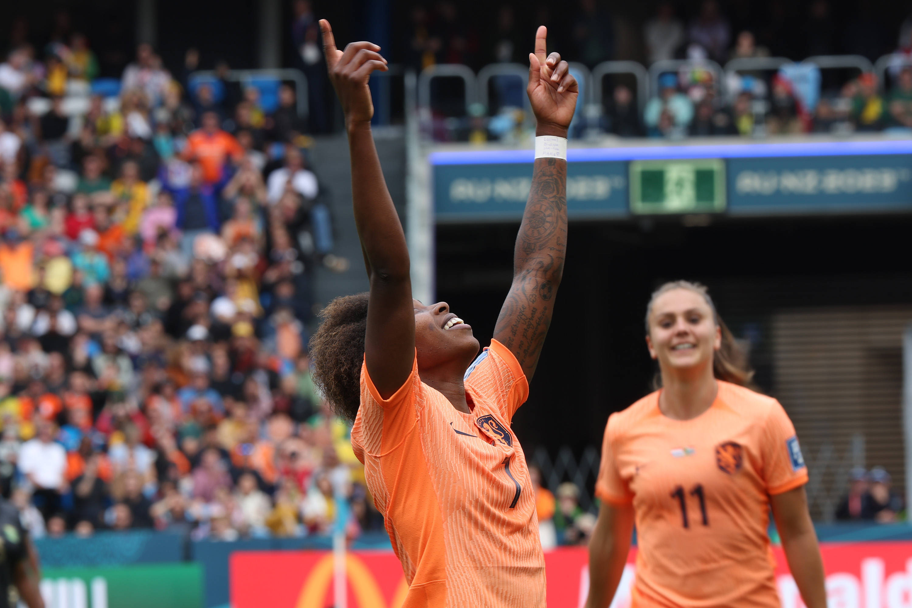 包含国际米兰力克荷兰，乔瓦尼·雷纳打破历史纪录的词条