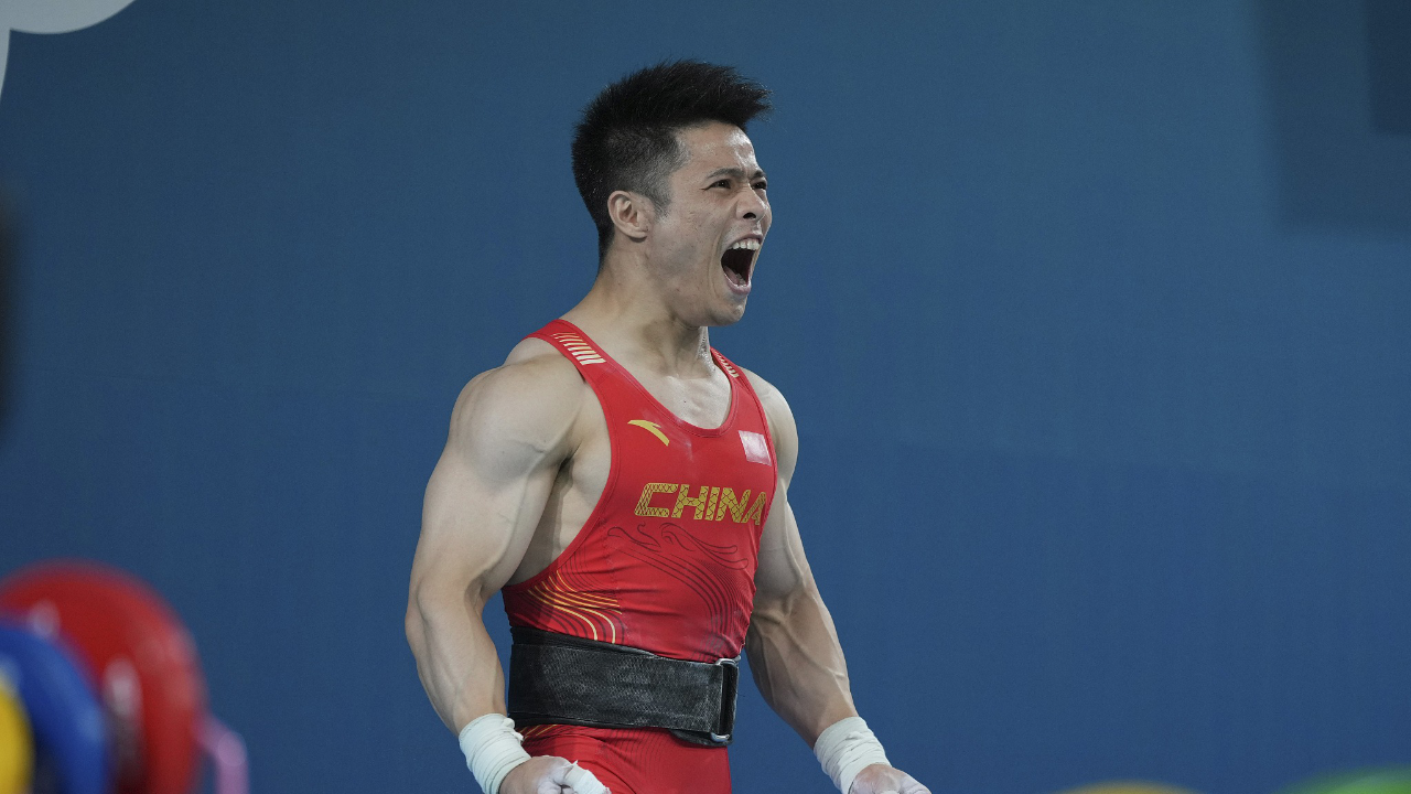 竞技精英展现超凡实力,成功卫冕金牌的简单介绍 竞技精英展现超凡实力,成功卫冕金牌的简单介绍