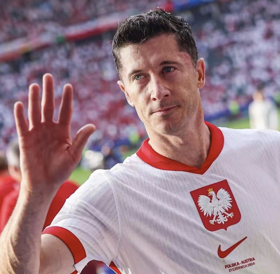 波兰队连续获胜,晋级形势良好 波兰队连续获胜,晋级形势良好