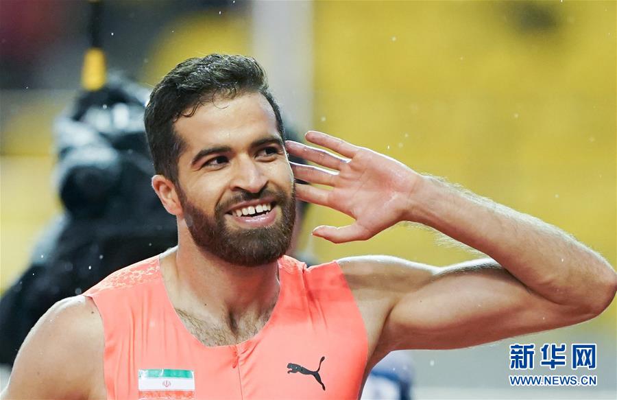 巴西田径选手突破自我，站上领奖台