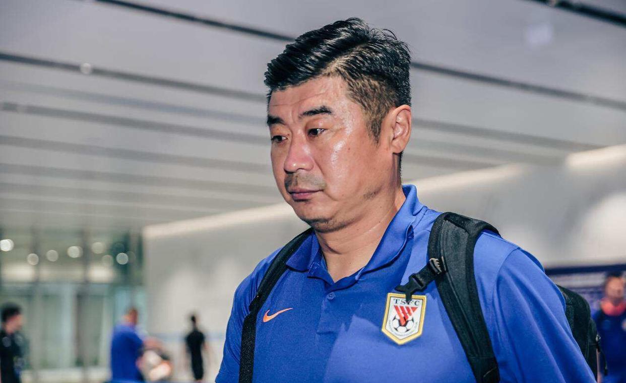 青岛黄海大胜鲁能队,豪取三分 青岛黄海大胜鲁能队,豪取三分