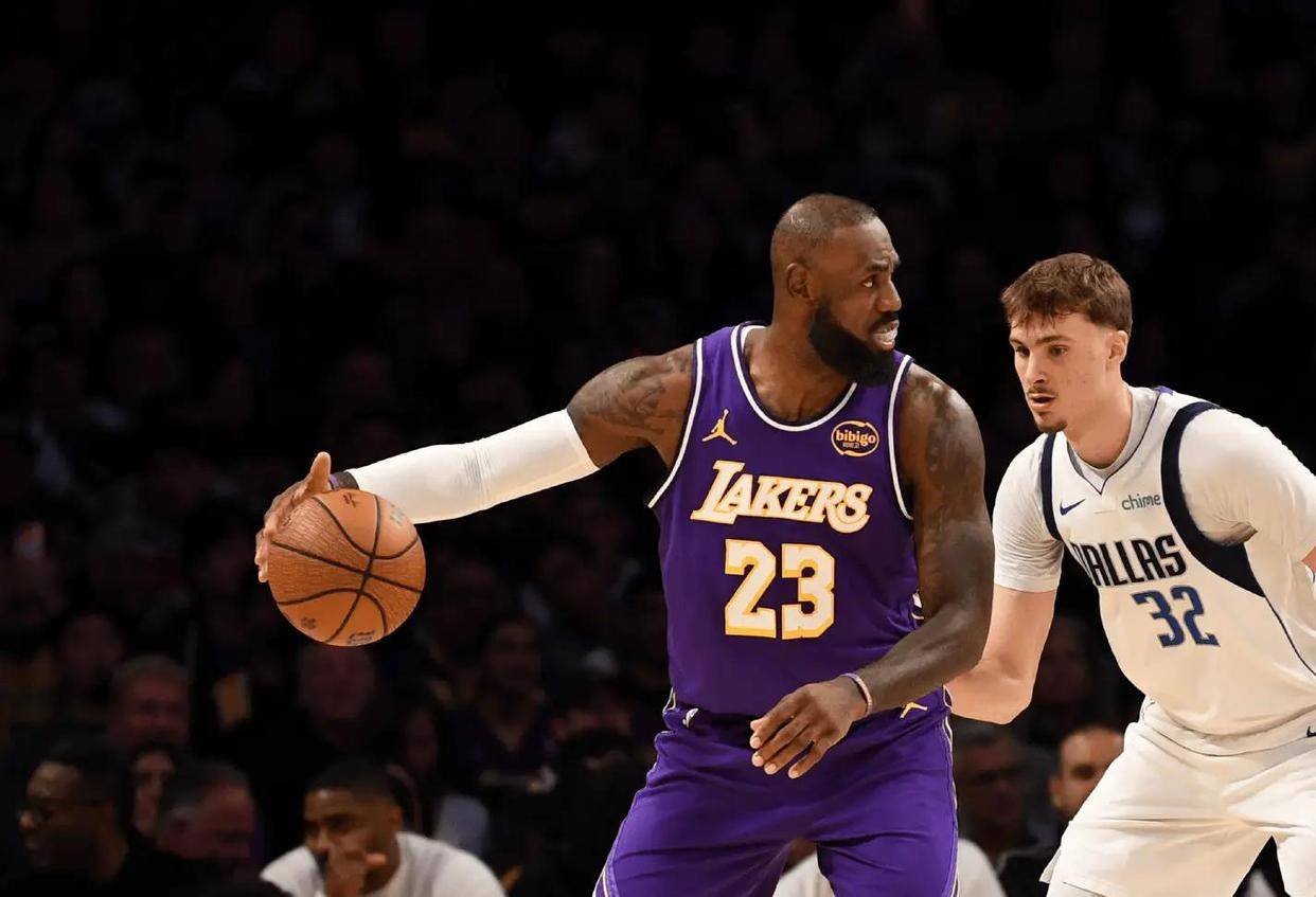 独行侠轻取湖人,詹姆斯统治全场 独行侠轻取湖人,詹姆斯统治全场