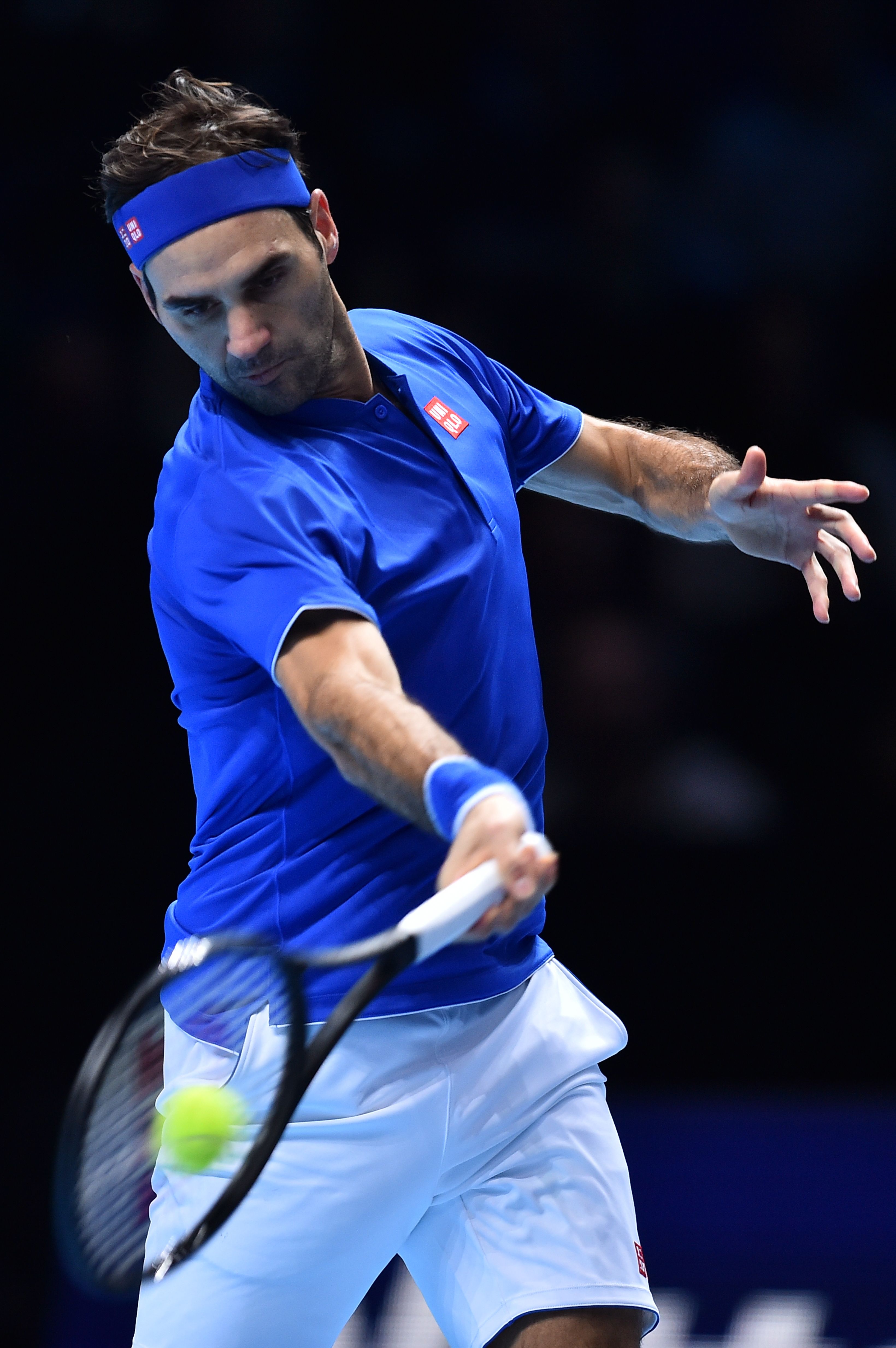 包含西班牙网球队力克澳大利亚网球队，费德勒高光表现的词条