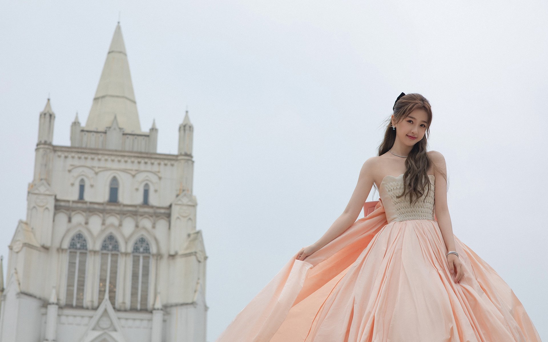 加克波连续得分拉开差距,拉齐奥力克巴拉圭,双重奏鸣下的战术与意志