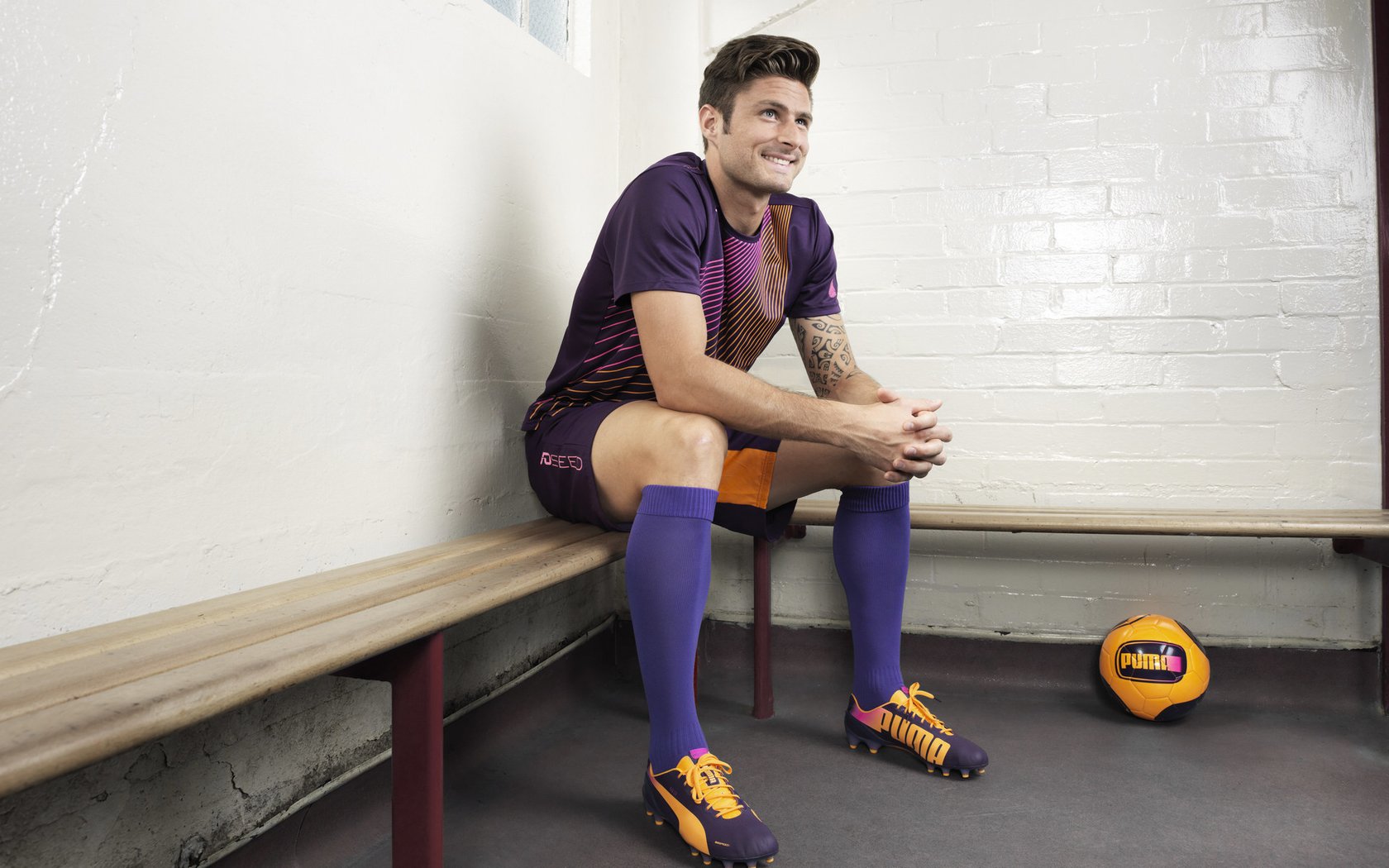 迪巴拉爆发终结悬念，沙特资本阴影下的佛罗伦萨困局